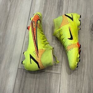 Nike Mercurial Superfly 8 Academy MG Cleats Neon Green / Yellow & Orange SZ 7